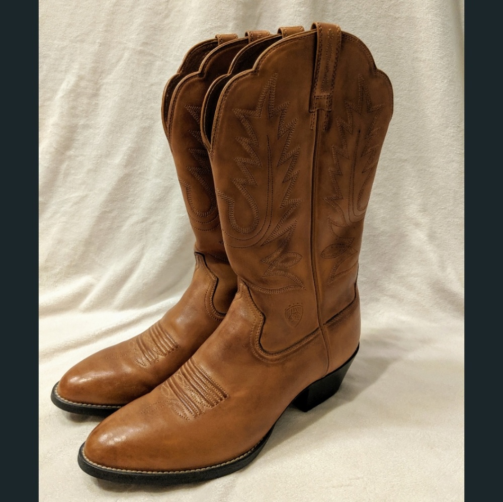 Ariat "Heritage" Western Cowgirl Boots